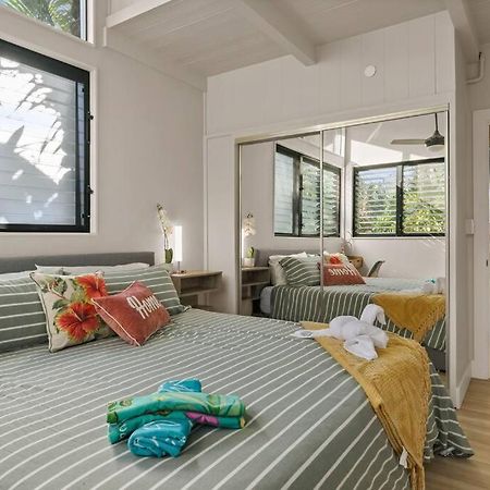 Coral Cove-Poolside Condo And Panoramic Ocean View カハナ エクステリア 写真