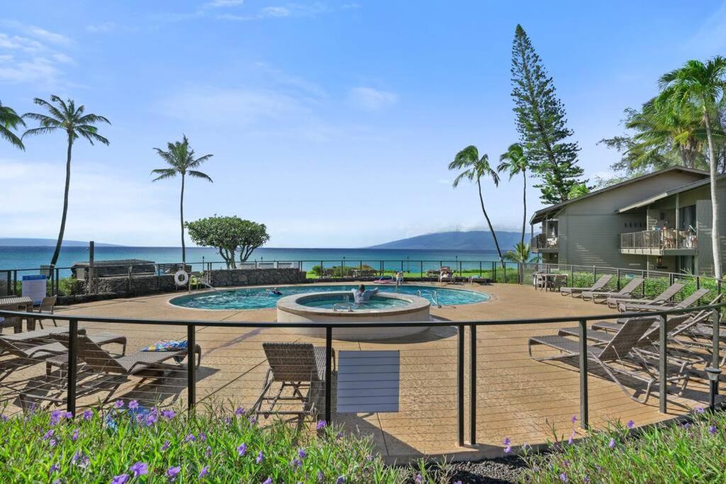 Coral Cove-Poolside Condo And Panoramic Ocean View カハナ エクステリア 写真